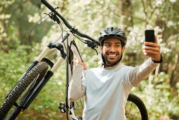 ปั่นจักรยานคนเดียว